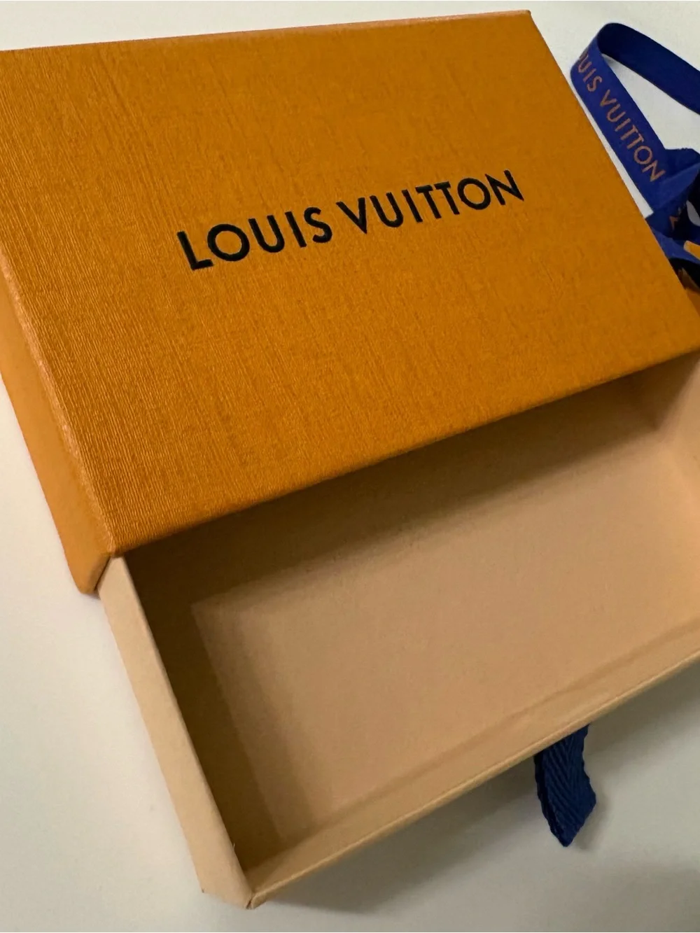 Louis Vuitton Small Wallet or card case gift box and gift tag with ribbon
